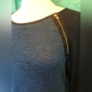 Zipper Top Blue And Dark Blue